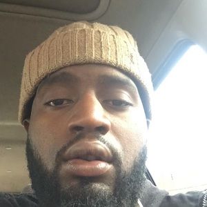 Meet your Posher, Devan